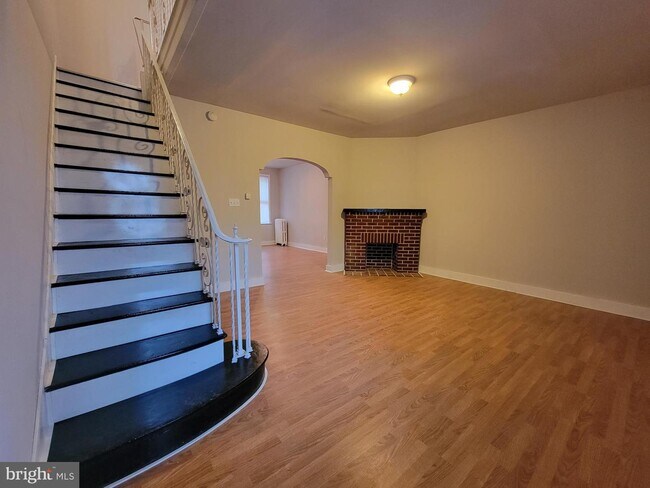 Foto del edificio - 5506 Litchfield St