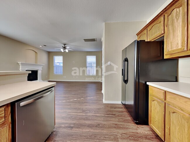 Foto del edificio - 11932 Brown Fox Dr