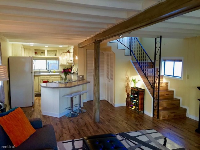 Building Photo - 11644 N Island Cove Ln