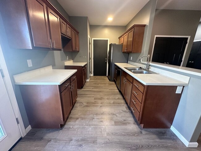 Building Photo - Beautiful 4-Bedroom; 2 bath Home for Rent ...