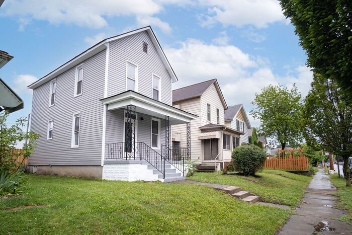 Foto principal - 633 E Whittier St