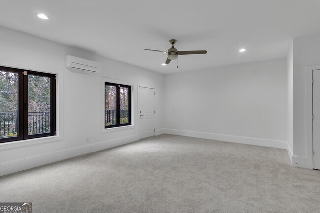 Foto del edificio - 1107 Briar Cove Cir