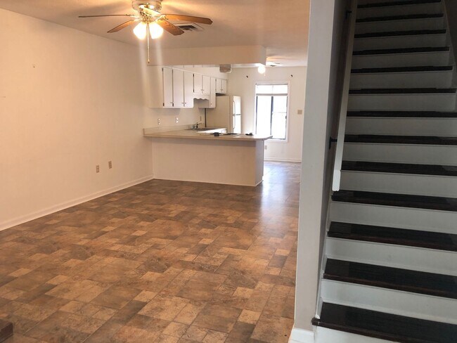 Foto del edificio - Chapel Creek Villas - 24 Beaver Pond Loop ...