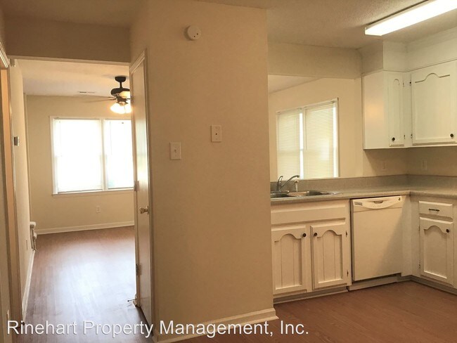 Foto del edificio - 428 Willowbrook Ave