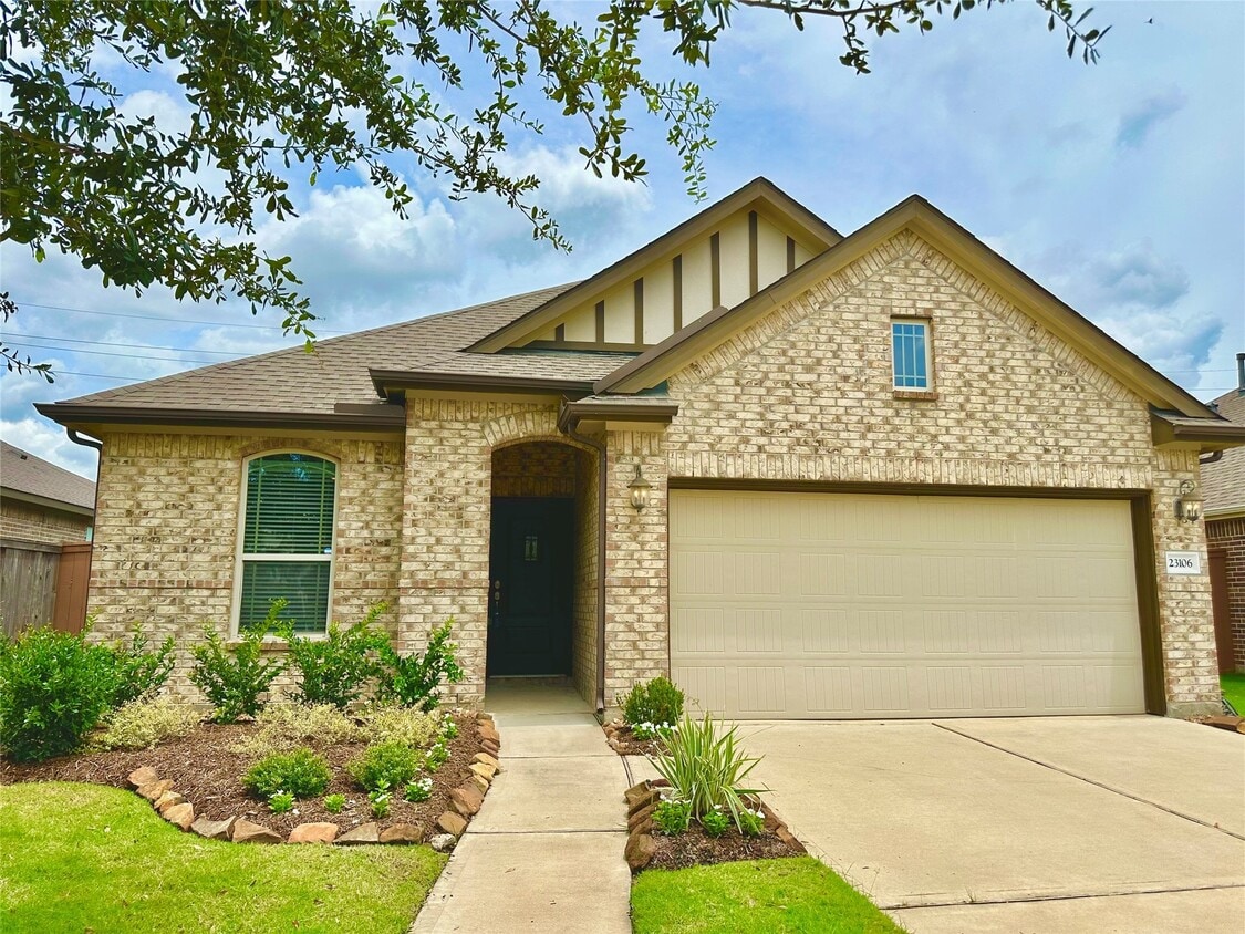 Primary Photo - 23106 Tindarey Falls Ln