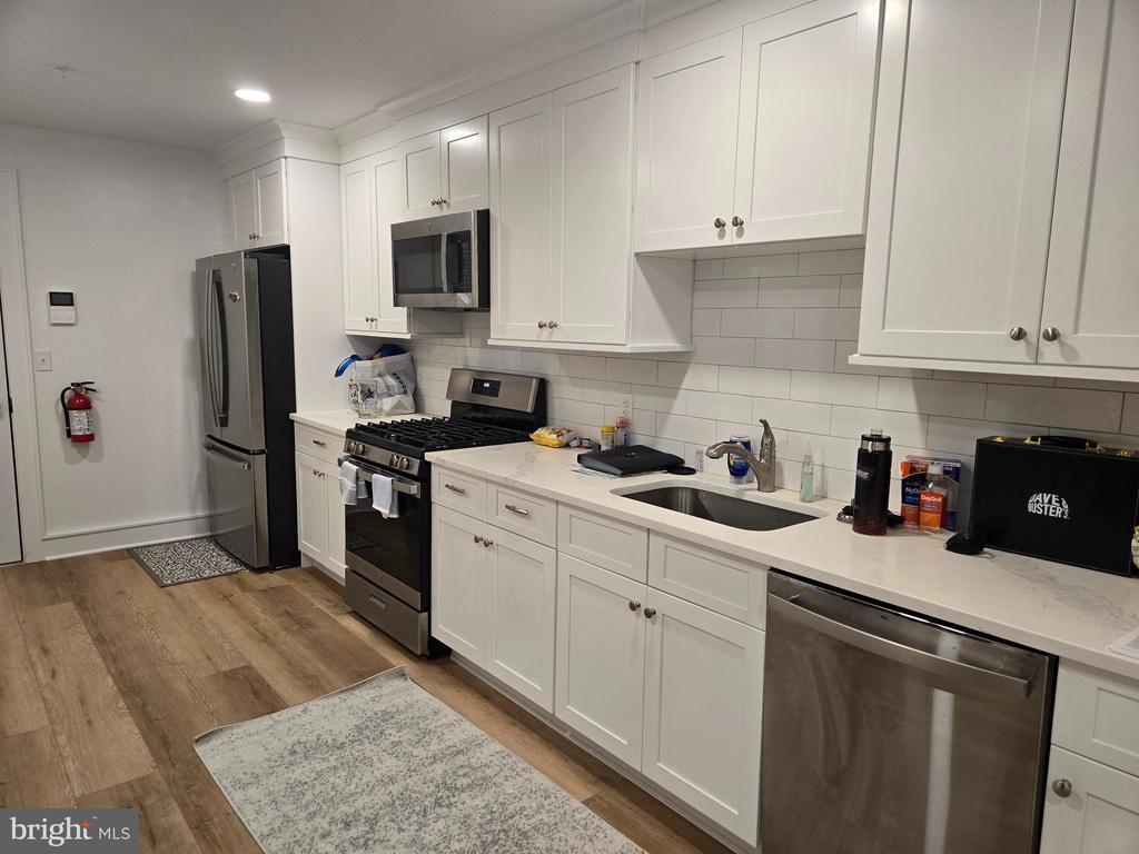 1 N Main St Unit 5, Middle Township, NJ 08210 Room for Rent in Middle