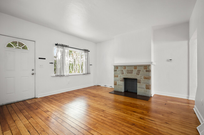 Foto del edificio - 5529 McCandless Ave
