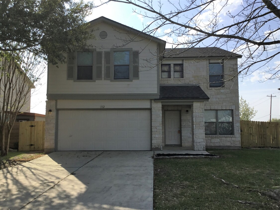 112 Retama House Rental in Kyle, TX