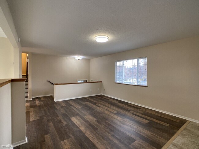 Building Photo - 4 br, 2 bath House - 810 Scenic Court