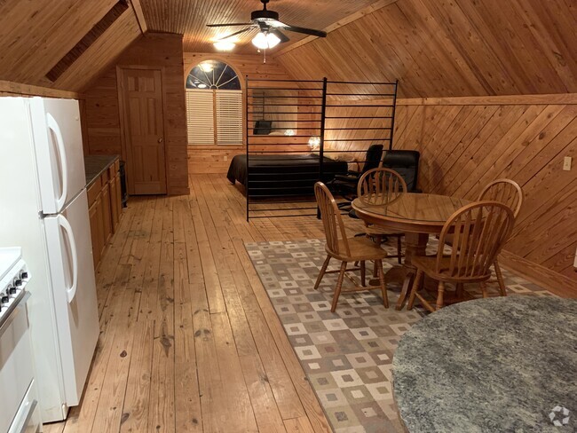 Building Photo - 224 Amber Sky Dr