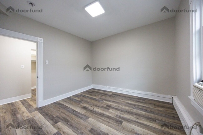 Building Photo - 3 Lyman St