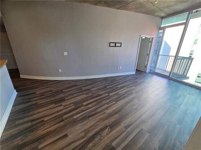 Foto del edificio - 44 Peachtree Pl NE