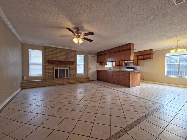 Building Photo - Spacious 2-Bedroom Home in South Lubbock