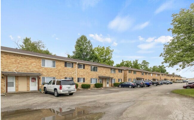 Building Photo - 345 S Curry Pike