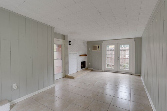 Foto del edificio - 501 N Hampton Ave