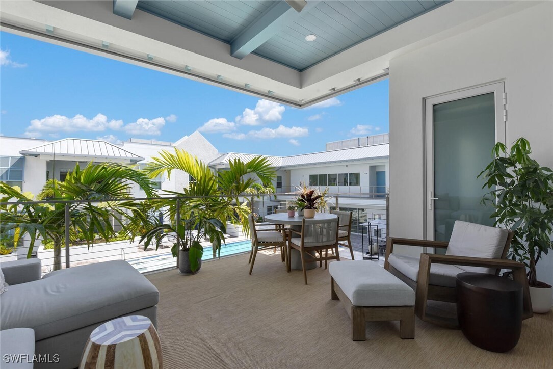 Primary Photo - 201 8th St S