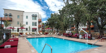 Building Photo - Annadel