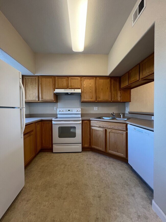 Foto del edificio - Charming 2-Bedroom Condo in Prime Westmins...