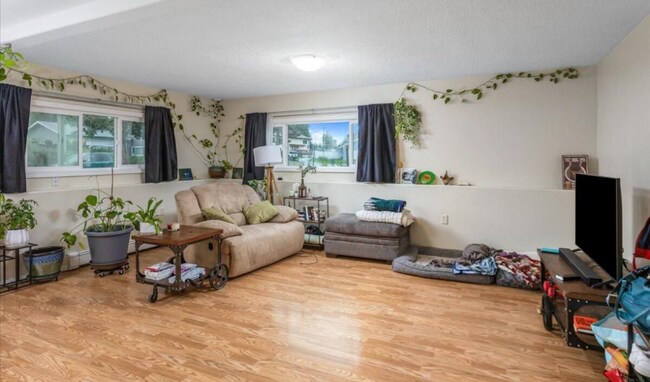 Building Photo - 9381 Campbell Terrace Dr