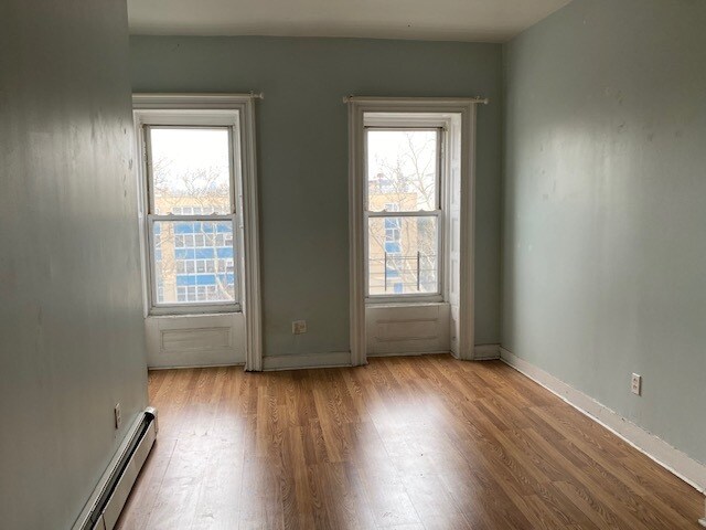 Building Photo - 648 Lafayette Ave
