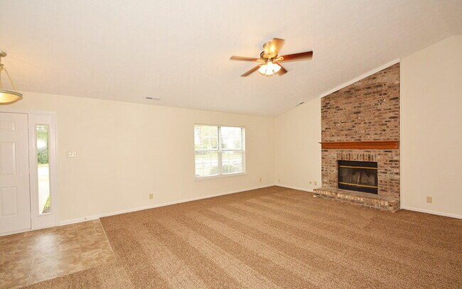 Building Photo - 1829 Maradona Dr