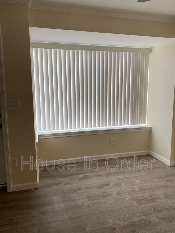 Foto del edificio - 790 N Grove St