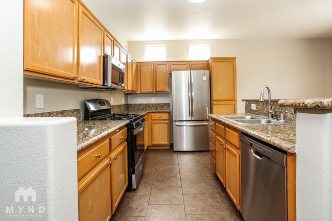 Building Photo - 3119 Saleen Ct