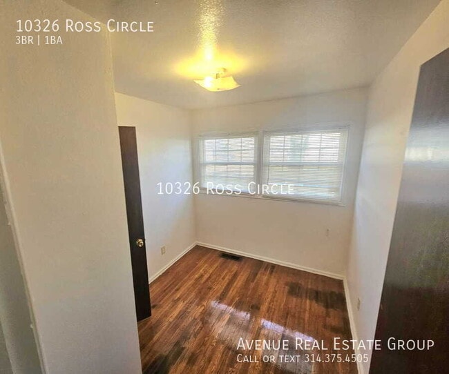 Building Photo - 10326 Ross Cir