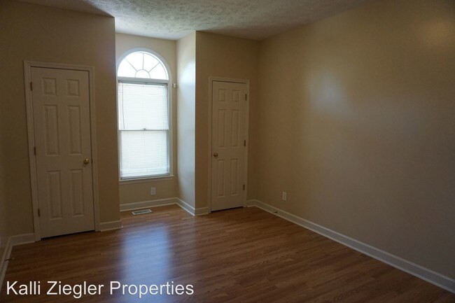 Building Photo - 3 br, 2.5 bath House - 6225 Falkland Court