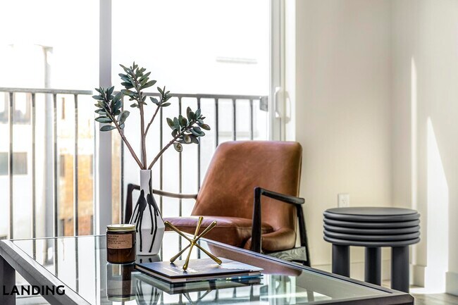 Foto del edificio - 8511 15th Ave NW