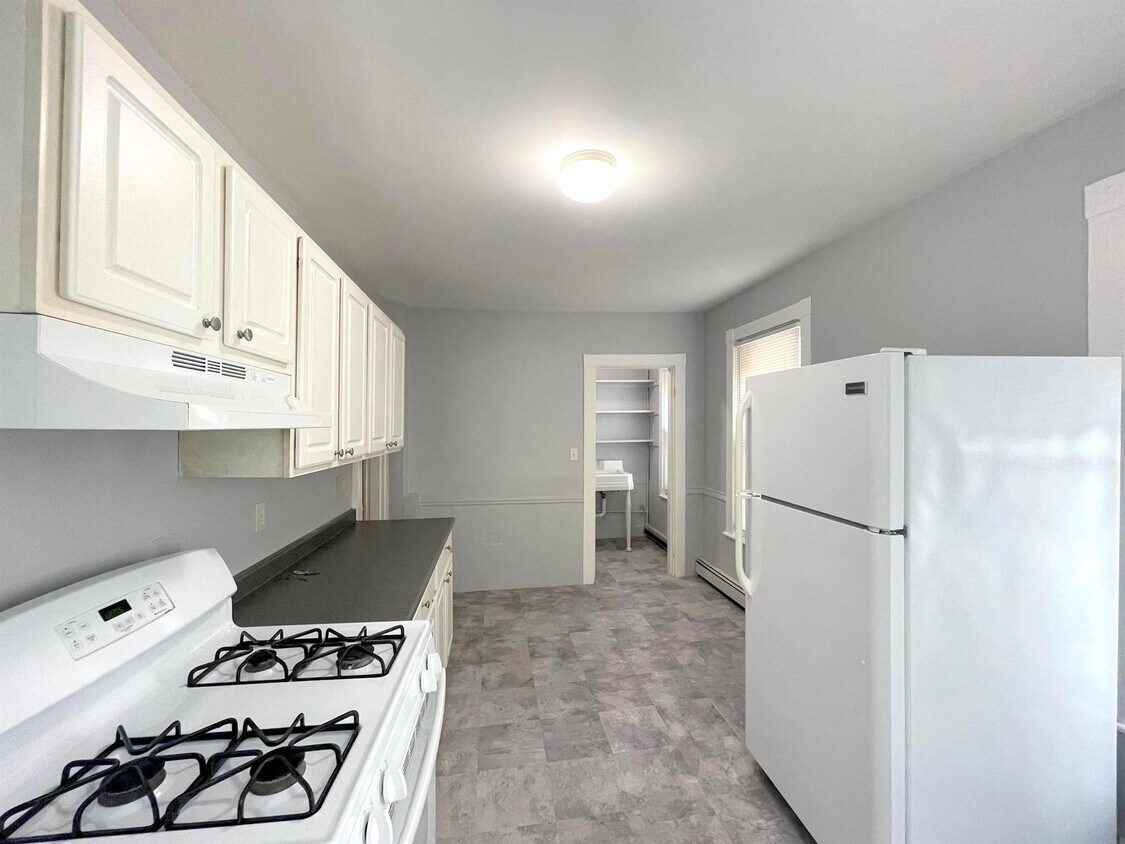 Foto principal - 322 Beacon St