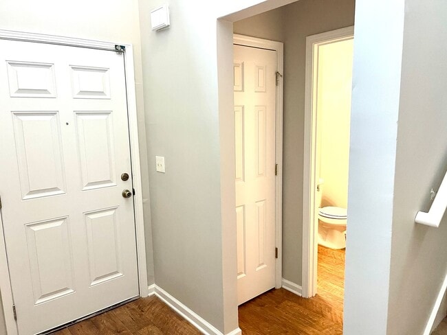 Foto del edificio - Welcome to this cozy and conveniently loca...