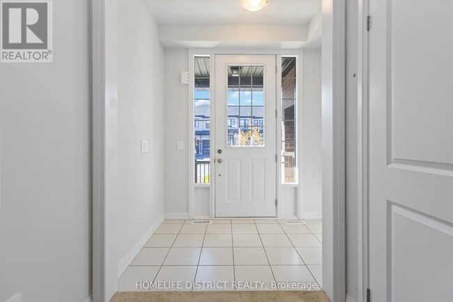 Building Photo - 34 Keenan St