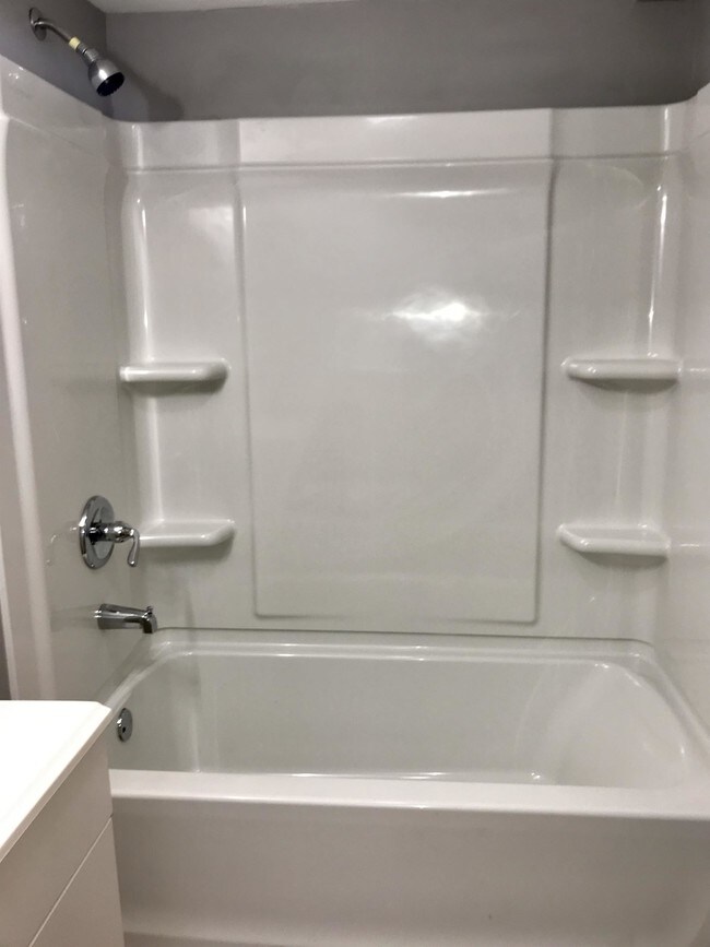 Foto del edificio - 207 N Walnut Ave