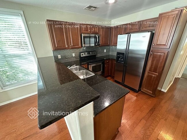 Building Photo - 5727 S 21st Terrace