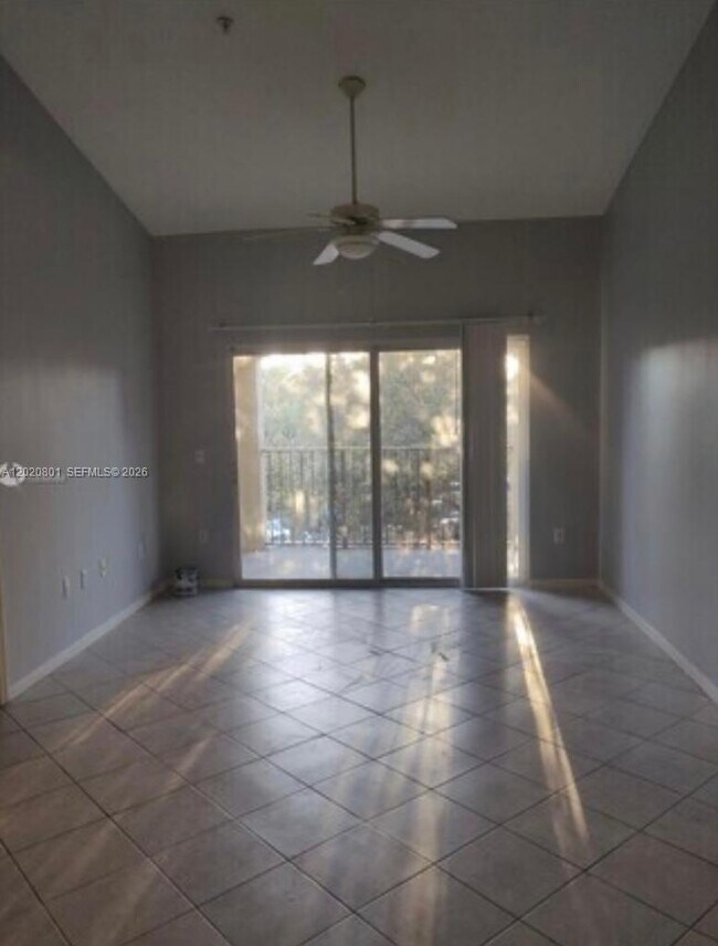 Foto del edificio - 4240 San Marino Blvd