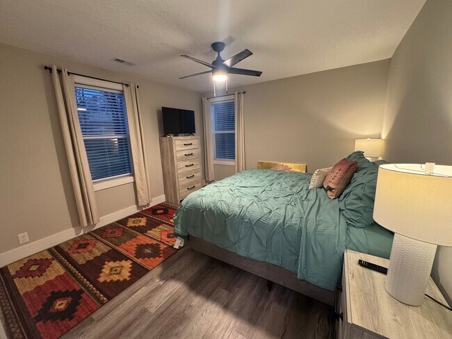 Foto del edificio - 4610 Meadow Ct