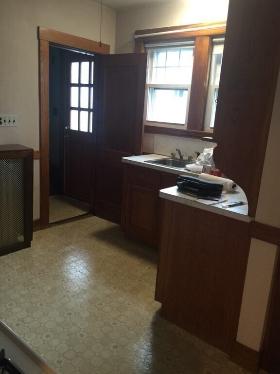 Foto del edificio - 86 Ingleside Ave