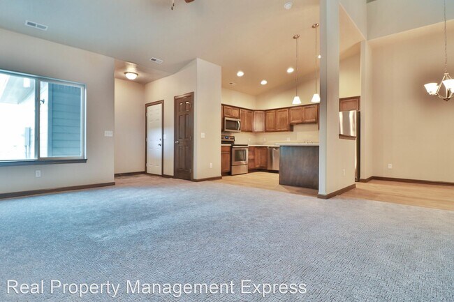 Building Photo - 3 br, 2.5 bath House - 5425 S Seville Pl