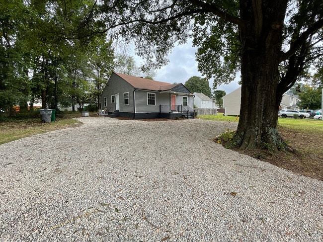 Foto del edificio - Room in House on Glory St