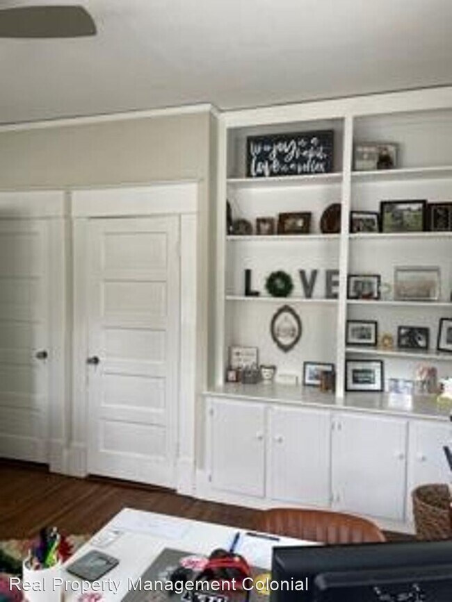 Building Photo - 3 br, 1 bath House - 2102 Wycliffe Avenue