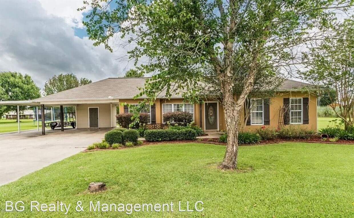 Foto principal - 3 br, 2 bath House - 215 Arceneaux Circle