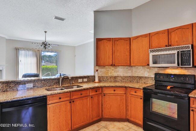Building Photo - 13275 Bonaparte Ln