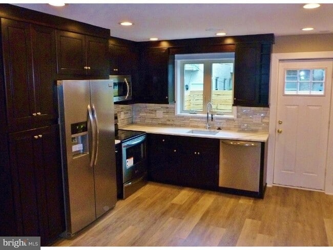 Photo - 1941 Gerritt St House