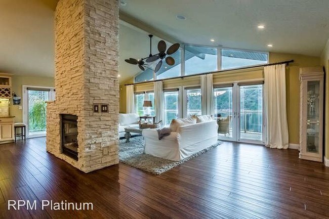 Building Photo - 28557 Sky Harbour Rd