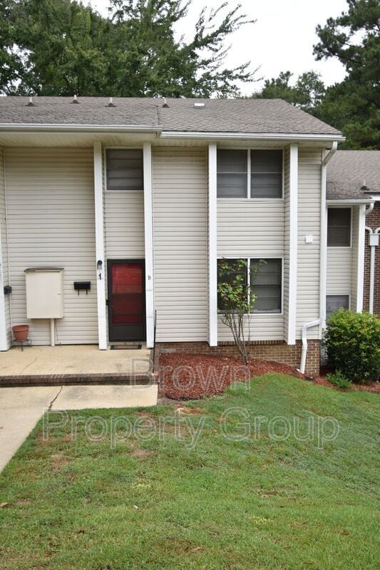 Primary Photo - 591 Winding Creek Rd