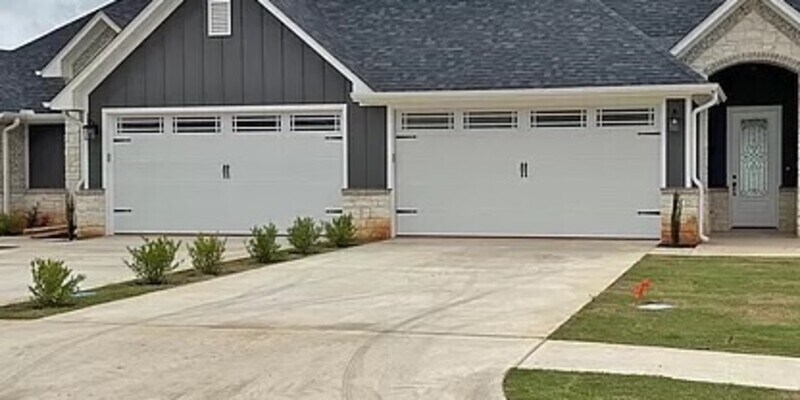 Primary Photo - 629 3rd street Bullard duplex