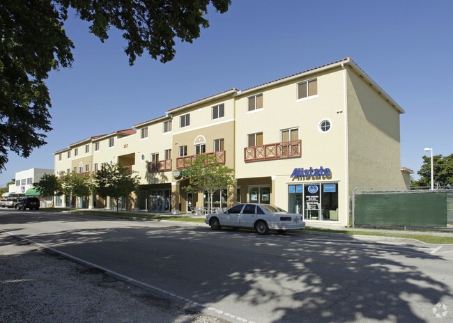 Royal Poincianna Village