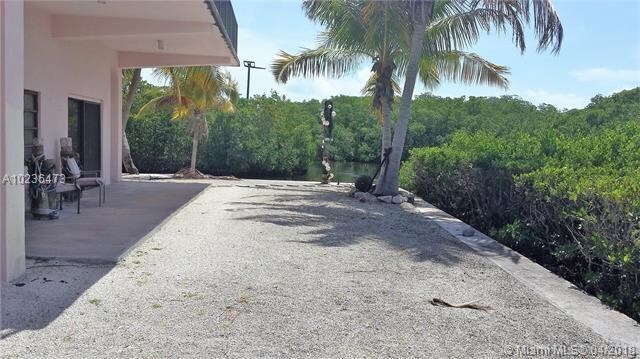 Foto del edificio - 137 Snapper Creek Dr