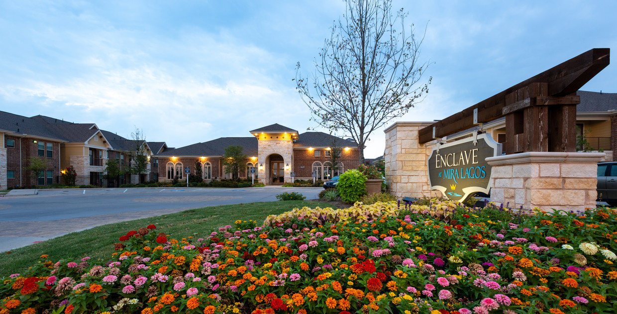 Enclave at Mira Lagos - Apartments in Grand Prairie, TX | Apartments.com